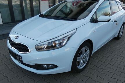 Kia ceed Sportswagon 141.000 km 5.990 &euro; Erfurt 99087