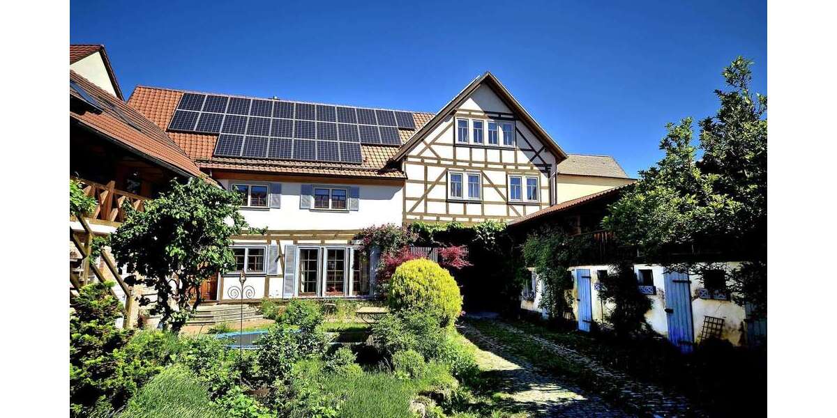 Etagenwohnung Drei Gleichen - 5 Zimmer, 225 m&sup2;, 1.125&euro; | Angebot:26812294
