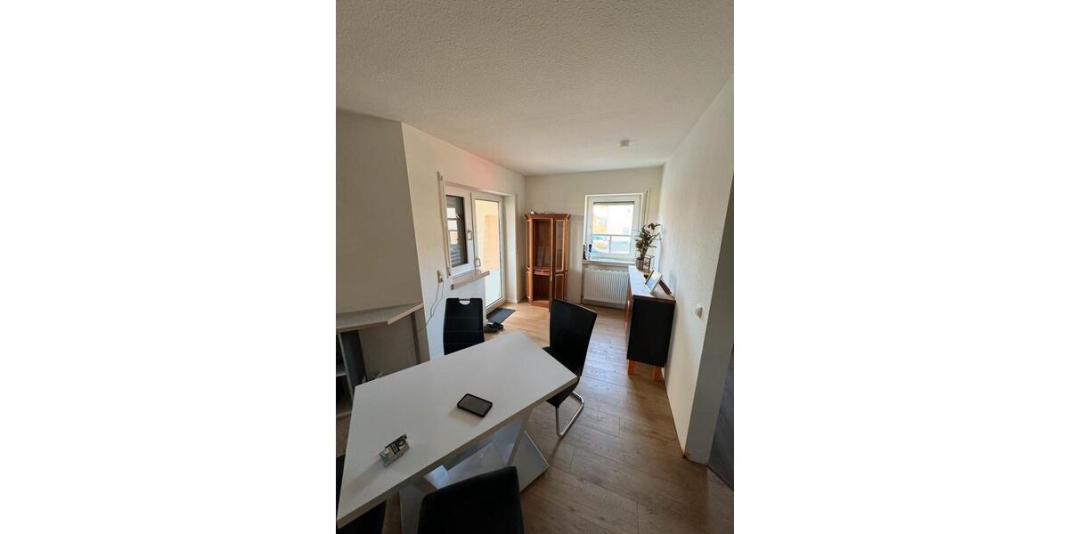 Etagenwohnung Weimar Lützendorf - 2 Zimmer, 57 m&sup2;, 570&euro; | Angebot:25208799