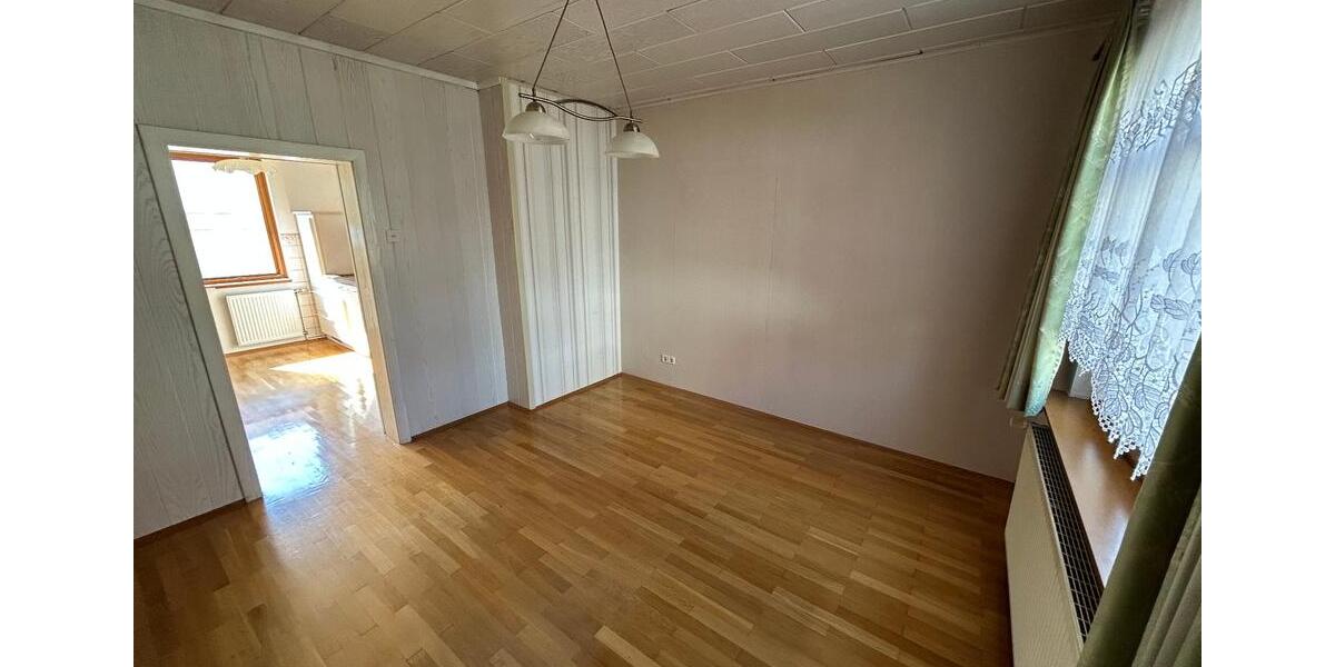Einfamilienhaus Nesse-Apfelstädt Apfelstädt - 6 Zimmer, 93 m&sup2;, 1.200&euro; | Angebot:27624839