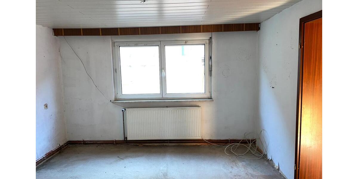 Reihenhaus Sömmerda - 6 Zimmer, 140 m&sup2;, 980&euro; | Angebot:25055728