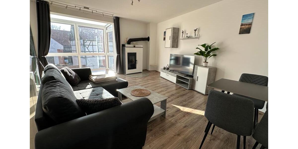 Etagenwohnung Am Ettersberg - 2 Zimmer, 70 m&sup2;, 80&euro; | Angebot:24866944