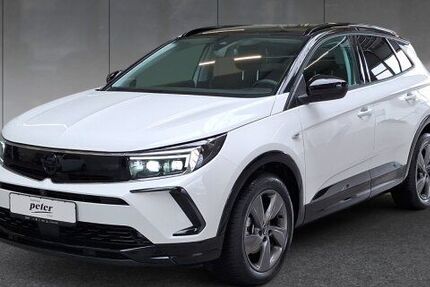 Opel Grandland (X) 13.824 km 25.440 € Erfurt 99086