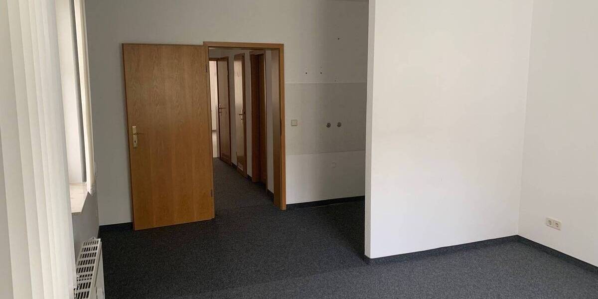 Gewerbeobjekt Sömmerda Neue Zeit - 950&euro; | Angebot:25667946