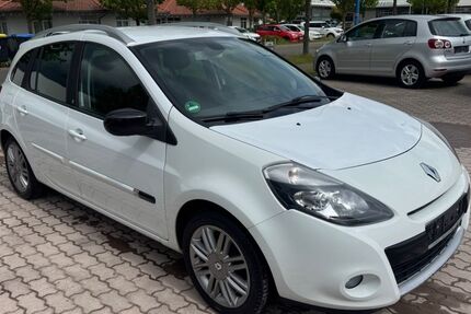 Renault Clio 150.000 km 3.999 &euro; Gotha 99867