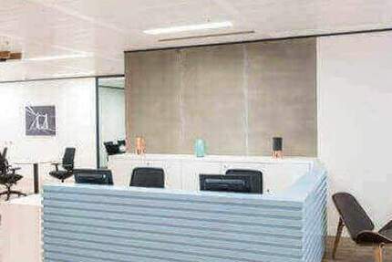 Flexibles, möbliertes Büro am Erfurter Hauptbahnhof - 247 Zugang zimmer