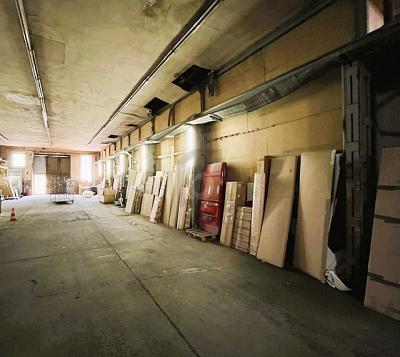 MASSIV, VIEL PLATZ, SEHR GUTE ANBINDUNG 4 zimmer