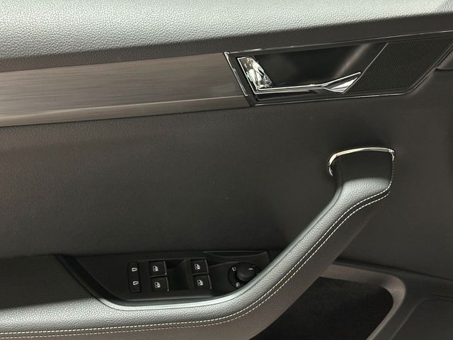 BMW i3 (60 Ah) mit Range Extender Navi*19Zoll* 169.458 km 9.980 &euro; Gebesee 99189