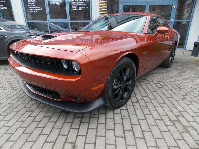 Dodge Challenger 3,6 l 4x4 Leder