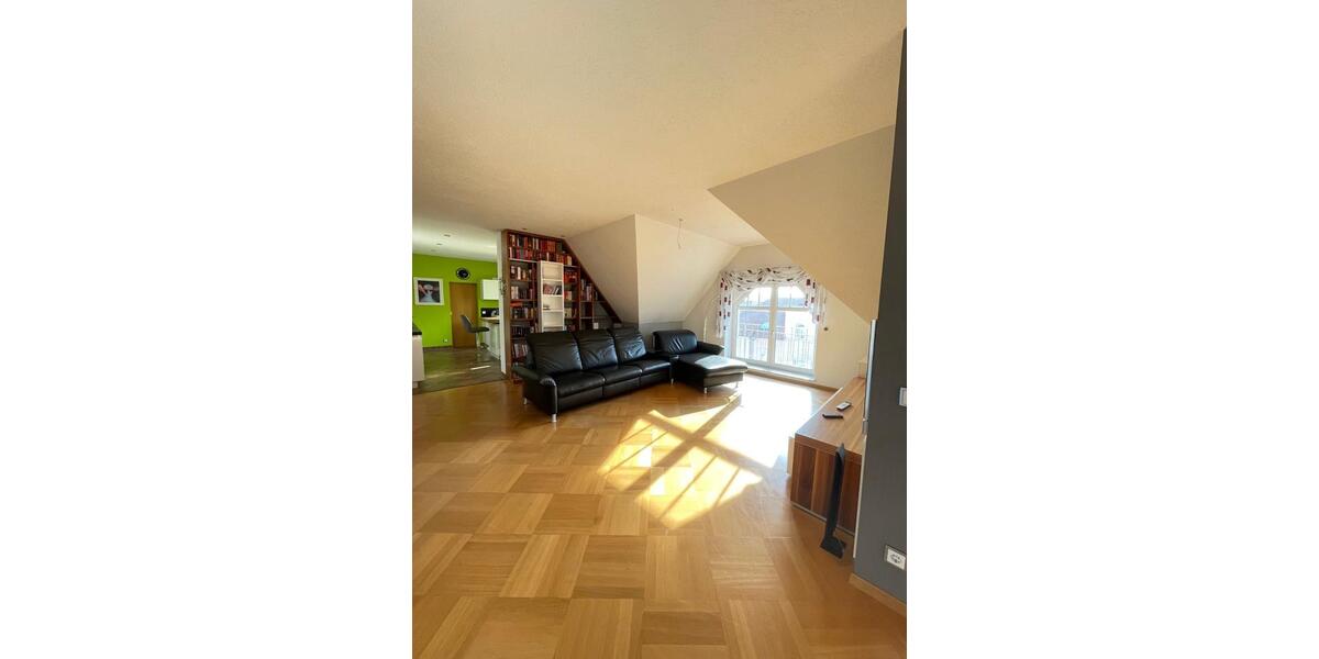 Dachgeschoßwohnung Erfurt Daberstedt - 5 Zimmer, 167 m&sup2;, 1.665&euro; | Angebot:24866952