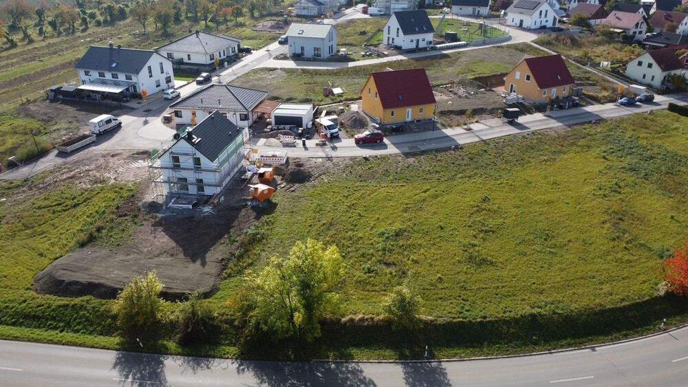 Grundstück Gierstädt - 147.000&euro; | Angebot:25667350