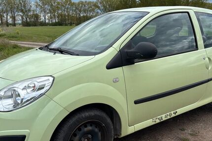 Renault Twingo 69.330 km 3.200 &euro; Gotha 99867