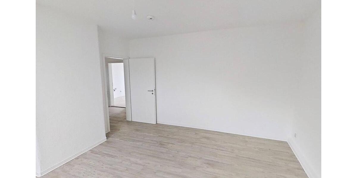 Dachgeschoßwohnung Erfurt Johannesplatz - 3 Zimmer, 72 m&sup2;, 648&euro; | Angebot:26647239