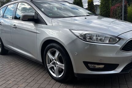 Ford Focus 198.000 km 5.500 &euro; Erfurt 99085