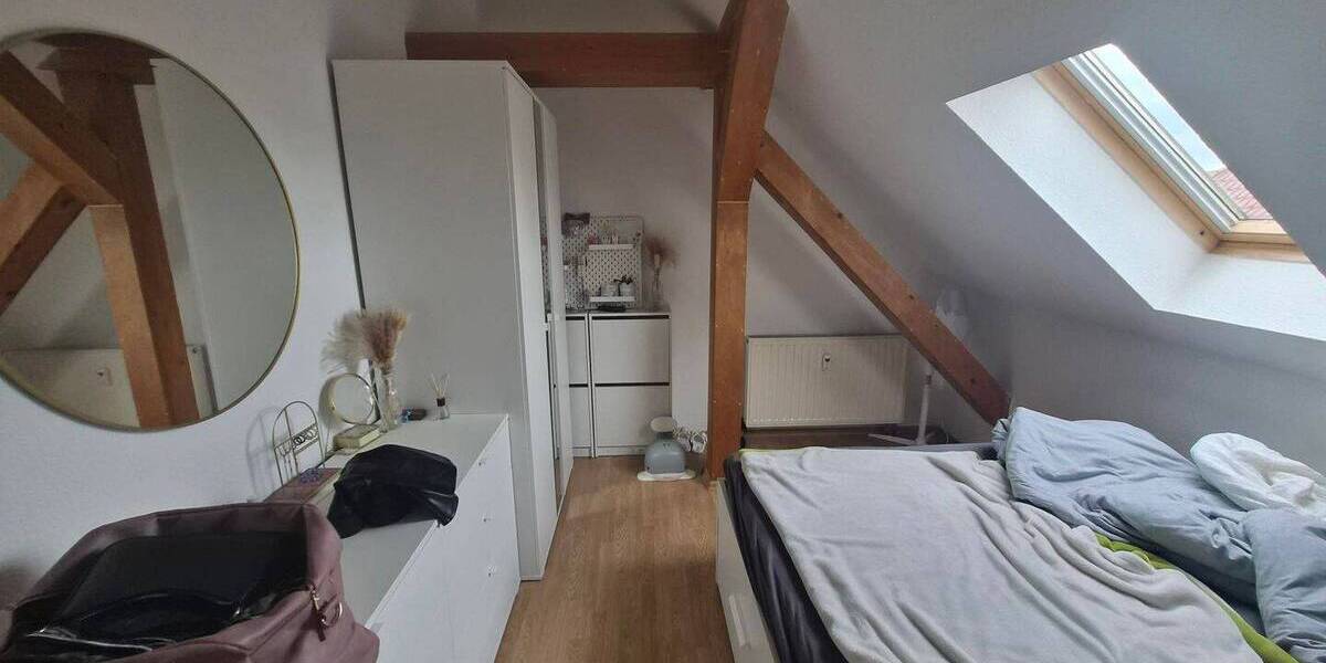 Etagenwohnung Gotha - 3 Zimmer, 75 m&sup2;, 590&euro; | Angebot:26763990