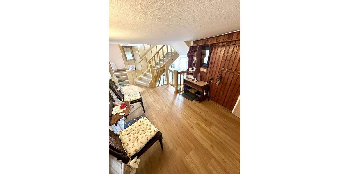 Einfamilienhaus Drei Gleichen OT Wechmar Wechmar - 1 Zimmer, 284 m&sup2;, 225.000&euro; | Angebot:25818418