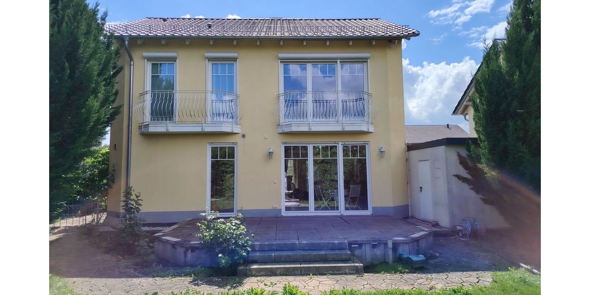 Provisionsfrei! frei-stehende Architekten-Stadtvilla in zentraler Lage in 99089 Erfurt - Einfamilienhaus Erfurt Andreasvorstadt | Angebot:27279551