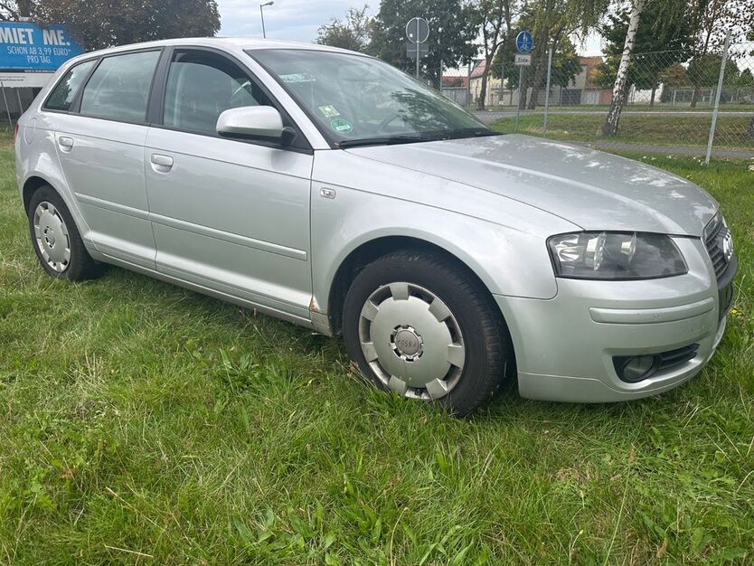 Audi A3 214.000 km 1.199 € Apolda 99510
