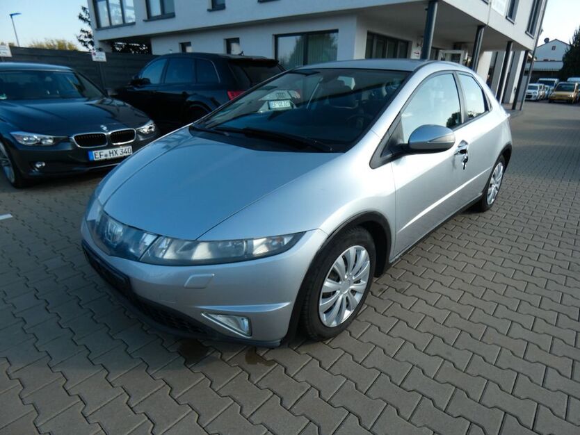 Honda Civic 67.000 km 3.490 € Erfurt 99087