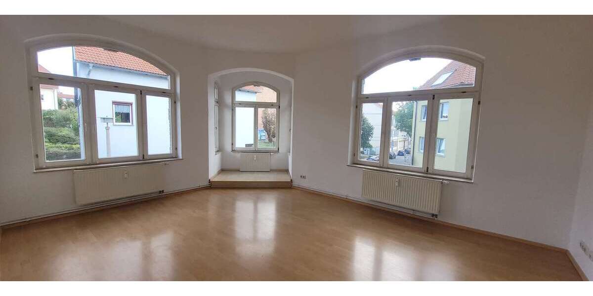 Etagenwohnung Arnstadt - 3 Zimmer, 91 m&sup2;, 720&euro; | Angebot:26205342