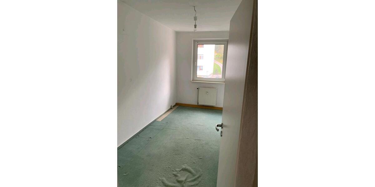 Etagenwohnung Kranichfeld - 4 Zimmer, 75 m&sup2;, 80.000&euro; | Angebot:25924528