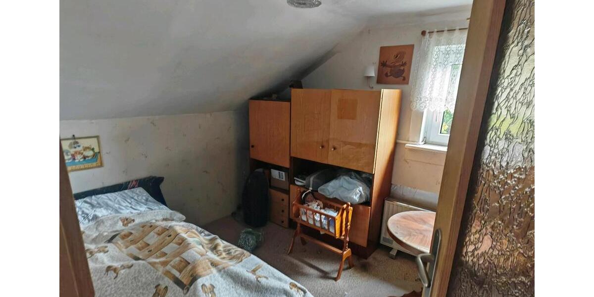 Doppelhaushälfte Gotha - 4 Zimmer, 70 m&sup2;, 135.000&euro; | Angebot:26840553