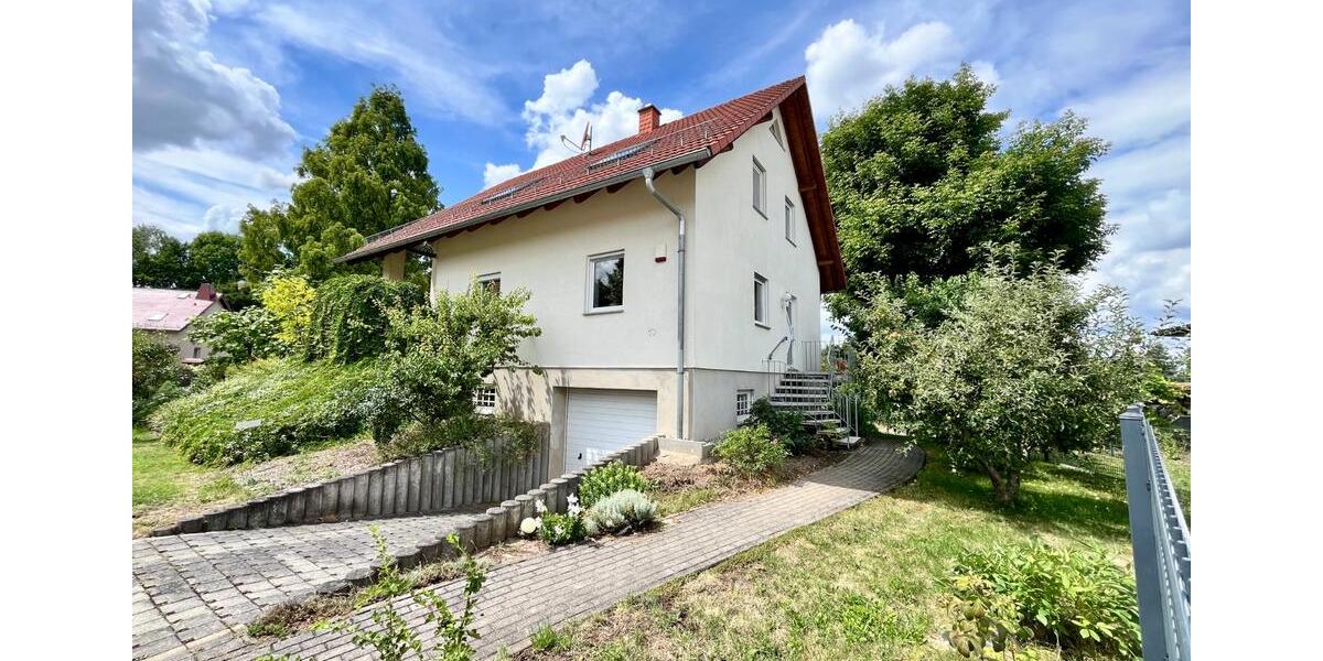 Einfamilienhaus mit Garage und großzügigem Garten in ruhiger Lage 5 zimmer