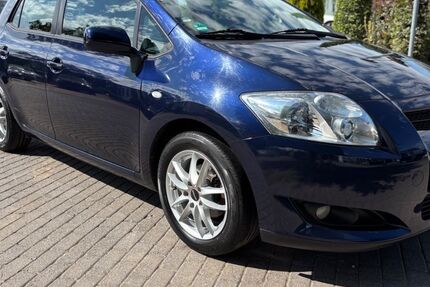 Toyota Auris 144.000 km 4.000 € Erfurt 99085
