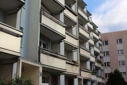 Wohnung Erfurt Moskauer Platz - 2 Zimmer, 44 m&sup2;, 295&euro; | Angebot:27566201