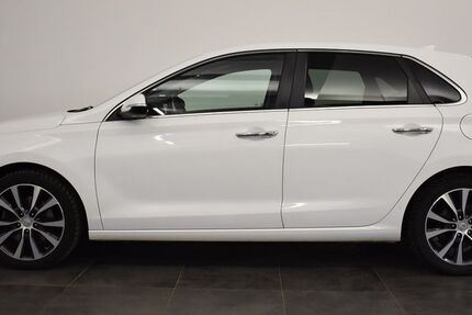 Hyundai i30 83.341 km 11.990 &euro; Arnstadt 99310