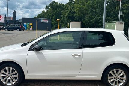 VW Golf 205.500 km 2.290 &euro; Drei Gleichen 99869