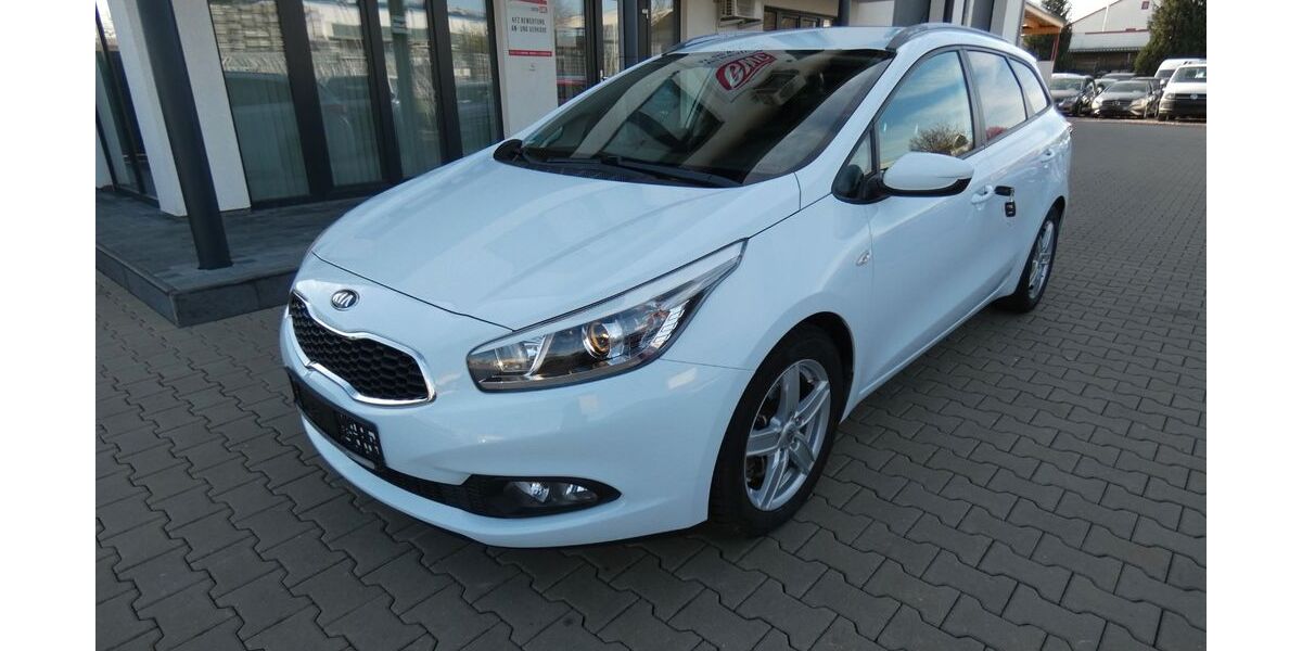 Kia ceed Sportswagon 141.000 km 7.490 &euro; Erfurt 99087