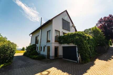 Haus Erfurt Kühnhausen - 6 Zimmer, 197 m&sup2;, 569.000&euro; | Angebot:26976189