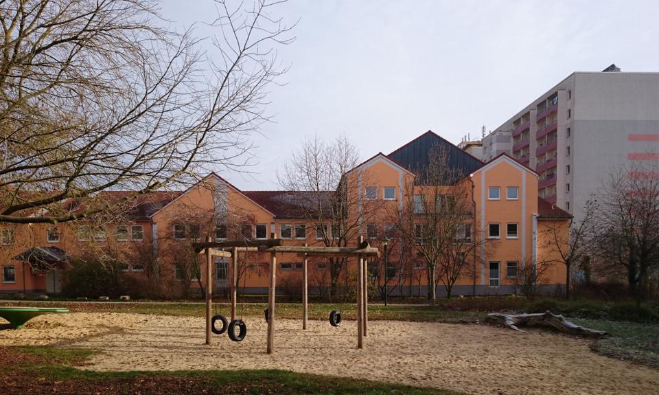 Erdgeschoßwohnung Weimar Lützendorf - 5 Zimmer, 124 m&sup2;, 980&euro; | Angebot:22051279