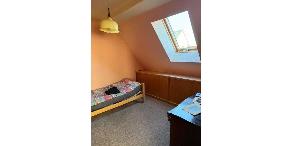 Mehrfamilienhaus, Wohnhaus Geratal - 6 Zimmer, 115 m&sup2;, 120.000&euro; | Angebot:25796922