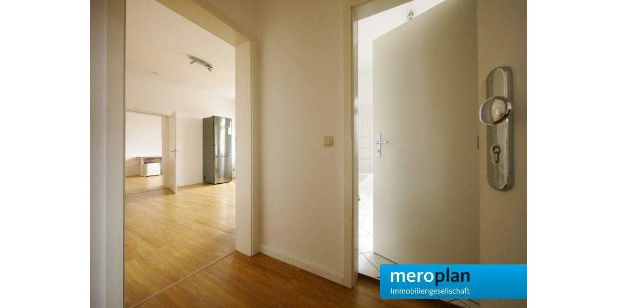 Etagenwohnung Weimar Altstadt - 2 Zimmer, 63 m&sup2;, 555&euro; | Angebot:26091986