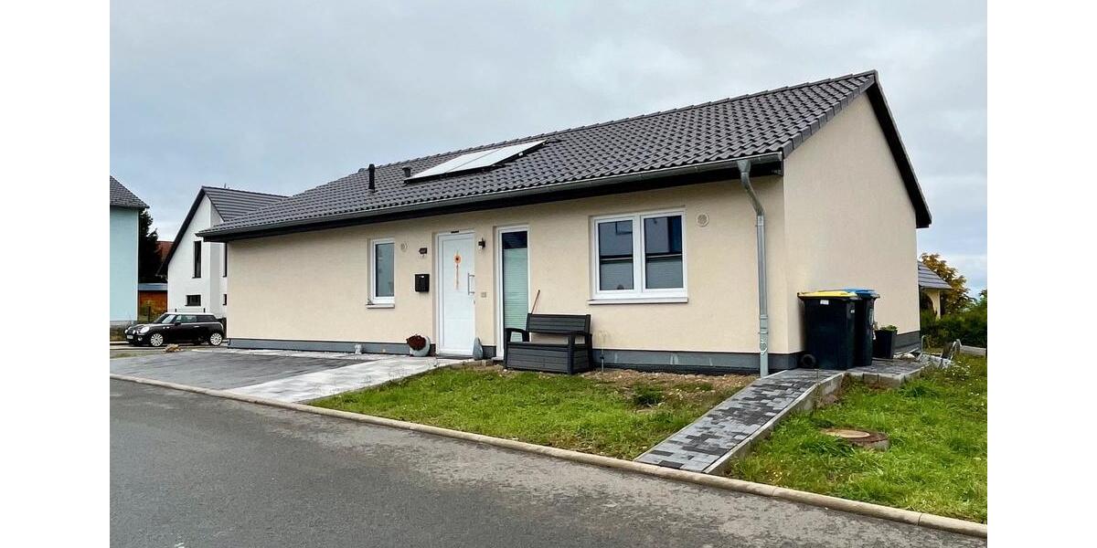 Einfamilienhaus Am Ettersberg - 4 Zimmer, 105 m&sup2;, 310.000&euro; | Angebot:26101977