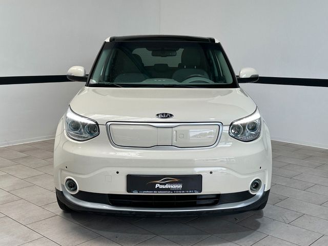 Kia Soul PLAY Navi*Leder*PDC*Klimaaut.*1.Hand 35.944 km 12.990 € Gebesee 99189