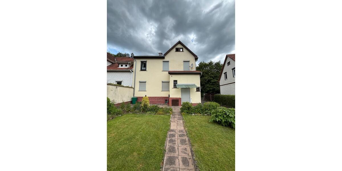 Reihenhaus Ohrdruf - 7 Zimmer, 128 m&sup2;, 150.000&euro; | Angebot:26962381