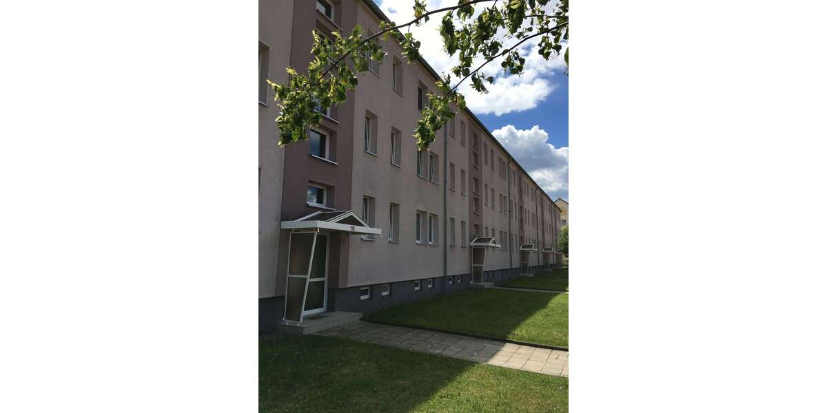 Etagenwohnung Stadtilm - 3 Zimmer, 61 m&sup2;, 414&euro; | Angebot:25444754