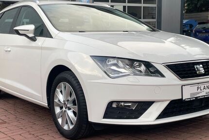 Seat Leon 82.343 km 12.990 € Apolda 99510