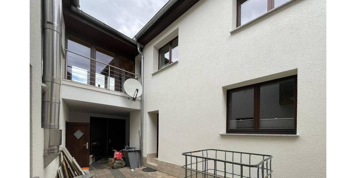 Einfamilienhaus Kölleda - 8 Zimmer, 267 m&sup2;, 279.000&euro; | Angebot:25676937
