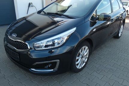 Kia ceed / Ceed 115.000 km 6.290 &euro; Erfurt 99087