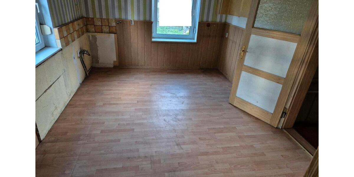 Einfamilienhaus Drei Gleichen - 5 Zimmer, 150 m&sup2;, 160.000&euro; | Angebot:23145537