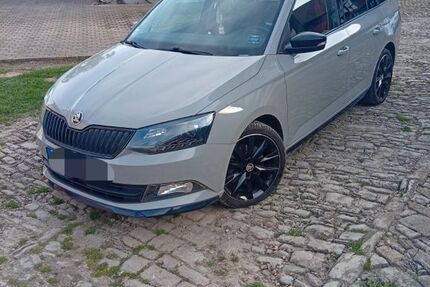 Skoda Fabia 106.353 km 9.950 &euro; Drei Gleichen 99869