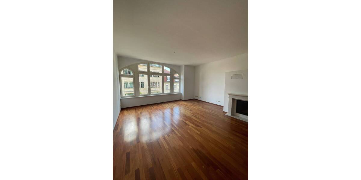 Etagenwohnung Erfurt Altstadt - 2 Zimmer, 92 m&sup2;, 1.112&euro; | Angebot:25667369