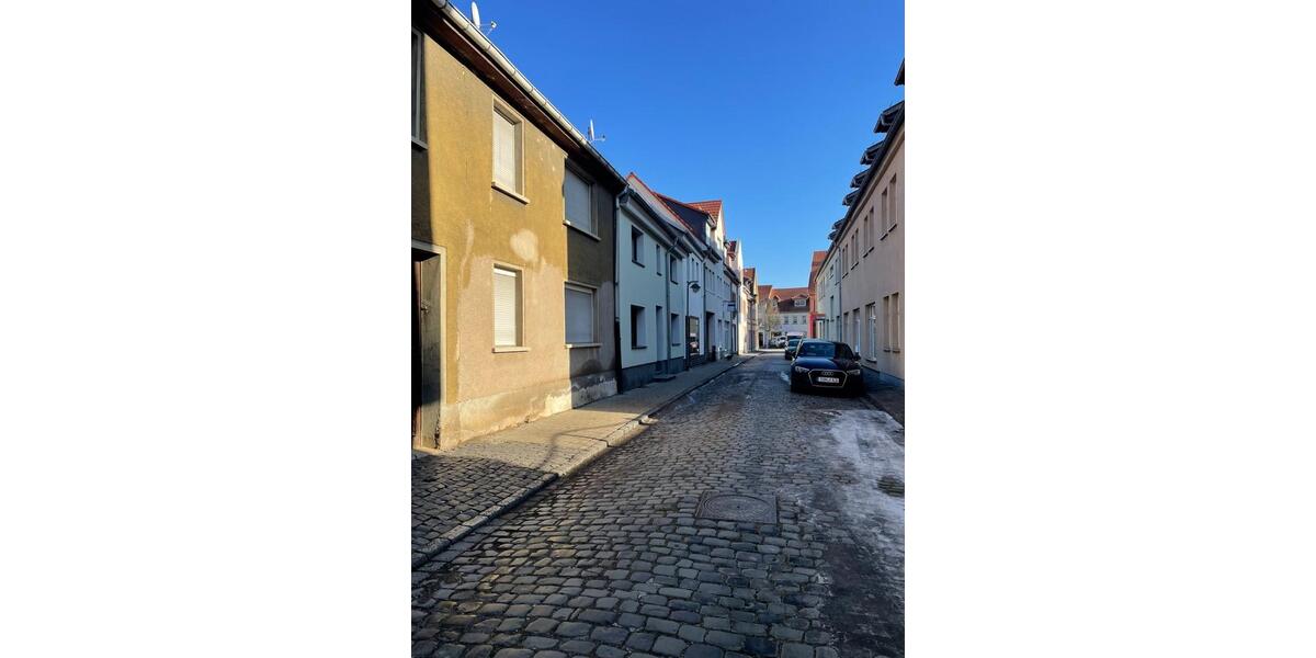 Reihenhaus Sömmerda - 6 Zimmer, 140 m&sup2;, 980&euro; | Angebot:25055728