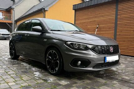 Fiat Tipo 74.000 km 10.500 &euro; Clingen 99718