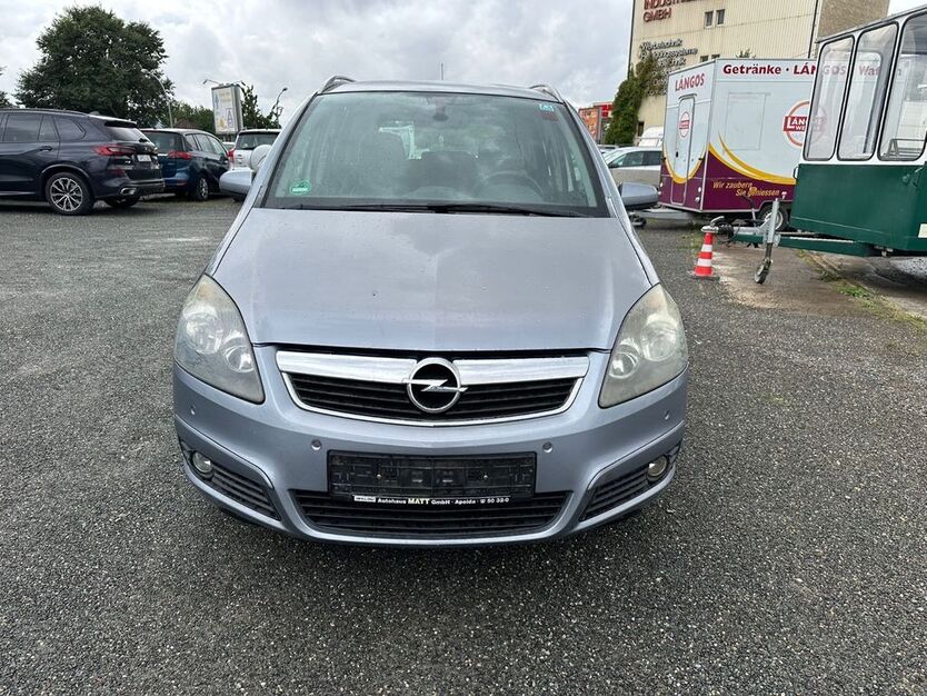 Opel Zafira 105.820 km 1.590 € Apolda 99510