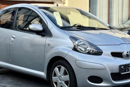 Toyota Aygo (X) 135.025 km 2.400 € Rudolstadt 07407